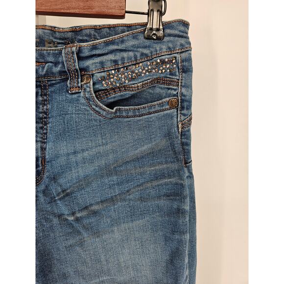 Code Blue Women's Mid Rise Skinny Rhinestone Pocket Button Closer Jeans Size 10 - Picture 2 of 6
